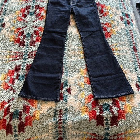 Women's Skinny Flare Madewell Jeans - Picture 6 of 13